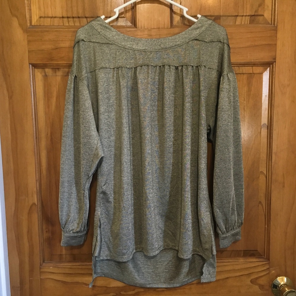 Gimmick Long Sleeve Tunic‎ Top L Muted Gold Pleated Layered Hem Women's Casual